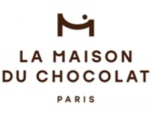■長期■未経験歓迎【LA MAISON DU CHOCOLAT(ラ・メゾン・デュ・ショコラ）　横浜高島屋】濃厚なのに繊細な味わいが楽しめる。世界で愛されるショコラ専門店で販売◇高時給1600円＋交通費 / 週払いOK / 週3～相談OK / 洋菓子販売デビューも歓迎 / 学生.20代.30代.40代.50代女性スタッフさん活躍中！＜専用フォーム返信＆オンラインで簡単登録＞FD-T-lamadu-d