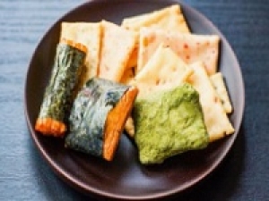 ■時給UP期間中■即日～長期＜池袋西武＞もちもちのどら焼き、サクサクのおかき等☆上品なパッケージで手土産にも喜ばれる☆季節を楽しむ和菓子販売◇時給1600円＋交通費支給 / 週払いOK / 和菓子未経験OK！プライベートも充実！20代30代.40代.50代前半女性スタッフさん多数活躍中◇社保完備/有給あり/週払い可＜専用フォーム返信＆オンラインで簡単登録＞FD-T-ginbo①