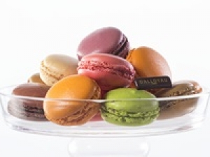 即日～長期 ※期間相談OK『ダロワイヨ　吉祥寺アトレ』時給1600円＋交通費 / 週払いOK◇パリ発◇有名なチョコレートケーキ『オペラ』やマカロンなど魅力的スイーツ販売◇20代.30代.40代女性スタッフさん活躍中！＜専用フォーム返信＆オンラインで簡単登録＞FD-T-dallo-d