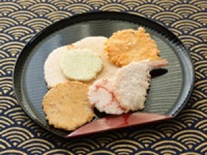 和菓子未経験OK【和菓子販売 / 新宿京王】即日～長期◇海老せんべいなど手土産、贈り物の定番！有名和菓子店で販売◇時給1550円＋交通費 / 週払いOK / 20代.30代.40代女性活躍中！＜専用フォーム返信＆オンラインで簡単登録＞FD-T-ebi②-d