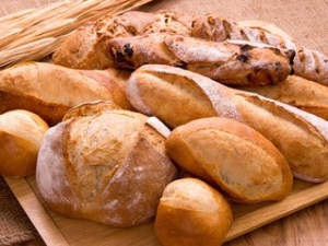 【紹介予定派遣】半年後には企業の直雇用！神戸阪急でパン販売スタッフ募集♪♪【時給1250～1300円＆交通費】創業118周年♪神戸生まれの老舗ベーカリー！◇オンラインで登録OK！週払いOK！交通費支給◇fd-k-donhan②