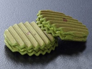 ■時給UP期間中■高時給＆高待遇 / 菓子未経験OK＜時給1600円＋交通費 / 月収例28万＞  5/1～長期 ＜ 源吉兆庵／日吉東急＞京菓子の老舗店で和菓子販売◆ロングセラー銘菓が人気！優しい口どけの餅菓子！◇包装経験者歓迎！◇百貨店経験者歓迎！◇週払いOK◇20代.30代.40代.50代前半女性スタッフさん活躍中＜専用フォーム返信＆オンラインで簡単登録＞FD-T-minamoto①