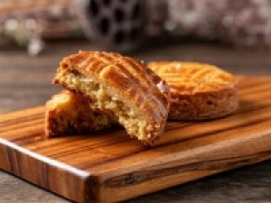 【指定日勤務で各日5000円支給/1日につき 】＼＼時給UP中！／／【期間限定・即日～3/31 】未経験歓迎！＜東京駅一番街＞時給1700円＋交通費◇高待遇◇7:30～22:00内シフト制◇バームクーヘンやバタ―サンドなど焼き菓子の販売◇週払いOK◇学生.20代.30代.40代男女スタッフさん活躍中！＜専用フォーム返信＆オンラインで簡単登録＞FD-T-gps-tanki-331