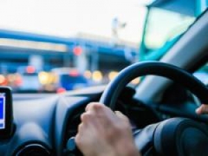 長期■大手国産車の販売店で車両回送・洗車スタッフ【横浜市都筑区】敷地内外での車両移動・洗車などを担当■時給1400円～1500円/月収例24万円/交通費別途支給/週払いOK■20代～60代前半男女活躍中！＜専用フォーム返信＆オンラインで簡単登録＞ OF-T-honca-d