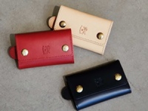 【クリスマスSALE販売補助】12/8～12/28  (期間中11日間）時給1450～1500円＋交通費 / 週払いOK【IL BISONTE（イル ビゾンテ）横浜ジョイナス】◆未経験歓迎◆カジュアル×シックなスタイルで人気！フィレンチェ発のレザーバッグ＆小物の販売◇私服◇人気のお仕事なので早めのエントリーがおすすめ！学生.20代30代男女活躍中！＜専用フォーム返信＆オンラインで簡単登録＞tan-A-Xmas-ilbiso