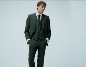 ＜ジャズドリーム長島＞メンズアパレルスタッフ【時給1400～1450円】交通費支給◇ドイツ初のラグジュアリーブランド◇週払いOK！ap-k-bos-nagashima