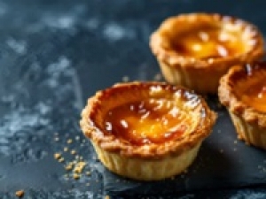 【未経験歓迎！洋菓子販売】即日～期間＜羽田空港第1ターミナル＞◇サクサクに生地にキャラメリゼ◇キャラメルスイーツ専門店で販売◇時給1600円＋交通費 / 週払いOK / 12:00～21:00 / 勤務時間の相談K / 週4～5日 / 何かしらの販売経験があればエントリーOK ◇学生.20代.30代.40代前半 女性スタッフさん活躍中！＜専用フォーム返信＆オンラインで簡単登録＞FD-T-pl-roas①-d