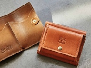 【クリスマスSALE販売補助】12/10～12/25 (期間中11日間）時給1450～1500円＋交通費 / 週払いOK【IL BISONTE（イル ビゾンテ）立川ルミネ】◆未経験歓迎◆カジュアル×シックなスタイルで人気！フィレンチェ発のレザーバッグ＆小物の販売◇私服◇人気のお仕事なので早めのエントリーがおすすめ！学生.20代30代男女活躍中！＜専用フォーム返信＆オンラインで簡単登録＞tan-A-Xmas-ilbiso