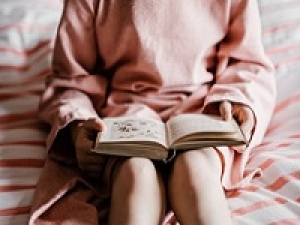 【HOME】■長期■時給1450円(経験有)+交通費支給■NY発有名ブランドのホームコレクションで販売■寝具・タオル・花器・インテリア小物＜Ralph Lauren Home（ラルフローレン ホーム）　ららぽーと横浜＞まずは3ヶ月間勤務！そのあと長期に切替えOK【週払可・私服or制服貸与・未経験＆経験浅い＆ブランク有りでも相談OK・20代,30代,40代,50代前半男女スタッフ活躍中】＜専用フォーム返信＆オンラインで簡単登録＞AP-T-Rah-in(H)-d