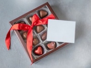 残り枠わずか！好条件でお仕事！エントリーはお早目に！【バレンタイン催事スタッフ】シーズン限定高時給1700円＋交通費＜1/20(設営)～2/14　大宮そごう＞未経験でも高収入！今だけ期間限定！毎年大人気のバレンタインチョコレート販売◇接客経験＆レジ経験があればOK◇週払いOK◇学生.20代.30代.40代.50代男女スタッフさん活躍中！＜専用フォーム返信＆オンラインで簡単登録＞tan-O-VD-clui②