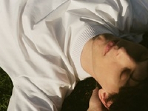 POPUP＜6/5～6/9 （9日必須+他1日～相談OK）　羽田伊勢丹men's＞時給1650～1700円＋交通費『three dots (スリードッツ)  』 シンプルで美しいシルエットで大人気！ハリウッドセレブも愛用のロサンゼルス発カットソーブランドでメンズアパレル販売◇週払いOK / 私服勤務 / 30代.40代.50代 男女スタッフさん活躍中！＜専用フォーム返信＆オンラインで簡単登録＞ tan-A-3d①