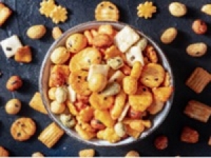 ■時給UP期間中■即日～長期＜日本橋三越＞口の中にふんわり広がるお米の香り☆おかき専門店でおかき・あられなどの和菓子販売◇時給1500円＋交通費◇パッケージのセンスの良さも魅力的◇20代.30代.40代.50代前半 男女スタッフさん活躍中！週払いOK / 社保完備 / 有給あり＜専用フォーム返信＆オンラインで簡単登録＞FD-T-okaki①