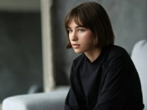 ■正社員■NEW OPENのストアスタッフ■＜銀座エリア＞人気セレクトショップの新展開ライン◇ウィメンズ・メンズウェア・アクセサリー・コスメやアイウェア・フラワー・ガジェット等【年収350万円～636万円 / 通勤手当ほか手当完備 / アパレル経験を活かせる / 20代,30代,40代活躍中】◇スタート日相談出来ます◇ AP-T-amst