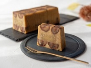 未経験歓迎【和洋菓子の販売 / 横浜】即日～長期◇時給1500円＋交通費 / 週払いOK◇大人から子供まで人気！どら焼き、カステラ、焼きラスク、クッキーなど和洋菓子販売◇ 接客経験＆レジ経験があればエントリーOK / 包装経験者も大歓迎！20代.30代.40代.50代半ばの女性スタッフさん活躍中！＜専用フォーム返信＆オンラインで簡単登録＞FD-T-kuro②-d