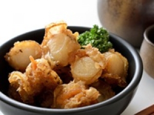 ＜1/29～2/4　上大岡京急＞時給1550～1650円＋交通費〖伯楽〗海の幸を中心にした海鮮唐揚げ販売◇9:30～18:30早番シフト固定◇週払いOK◇20代.30代.40代.50代女性スタッフさん多数活躍中！＜専用フォーム返信＆オンラインで簡単登録＞tan-F-haku