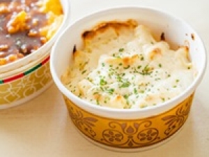未経験歓迎！【洋惣菜の販売】即日～長期＜新宿＞洋惣菜の販売◇時給1550円＋交通費・週払いOK・週3～5日・平日/土 時短・日祝フル◇ 20代.30代.40代.50代男女活躍中！＜WEB/来社 選べる登録方法◆履歴書不要＞fd-j-anton②
