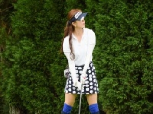 ◆即日～長期◆週4～5日 / 実働7H～相談OK◆時給1600円(経験有)+交通費全額支給◆ゴルフ未経験OK＜adabat (アダバット)　新宿京王＞タウンウェアにもOK！大人の上質で遊び心のあるゴルフブランドで販売◆週払い可・社販なし / 私服勤務OK・20代,30代,40代,50代男女スタッフ活躍中！＜専用フォームの返信＆オンラインで簡単登録＞ AP-T-adb