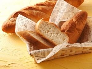 【紹介予定派遣】半年後には企業の直雇用！西宮阪急でパン販売スタッフ募集♪♪【時給1250～1300円＆交通費】創業118周年♪神戸生まれの老舗ベーカリー！◇オンラインで登録OK！週払いOK！交通費支給◇fd-k-donhan①