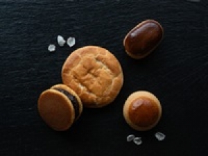 食品未経験OK/ 即日～長期＜銀座三越＞名古屋尾張を代表する老舗店で和菓子販売◇優しい味、ロングセラーの定番商品から、現代に映える和スイーツまで人気のお店◇時給1500円＋交通費 / 週払いOK / 社保完備◇20代.30代.40代.50代女性スタッフさん活躍中！＜専用フォーム返信＆オンラインで簡単登録＞FD-T-ryogu-d