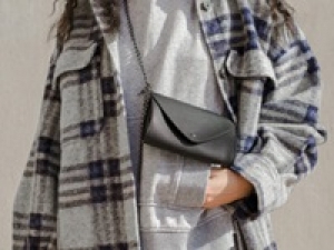 ＜英語・中国語歓迎＞■長期■時給1500円(経験有)＋交■＜渋谷スクランブルスクエア＞大人気！NY生まれの有名ブランドで販売◇スタイリッシュで使い心地良いアイテムはオフィスでもプライベートでも活躍◇バッグ・レザー小物＆ジュエリー・アクセサリー＆シューズ＆時計など【週払いOK・社販なし / 制服貸与・社保有給完備・20代,30代女性スタッフ活躍中】＜専用フォーム返信＆オンラインで簡単登録＞AP-T-micha-in