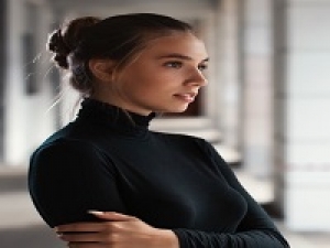 ■即日～長期■時給1550円以上(経験有)・交通費全額支給■＜柏高島屋＞上質＆上品なスタイルがそろう☆レディースアパレル販売 ♪【週払い可・社販なし / 私服勤務OK・20代,30代,40代女性スタッフ活躍中・駅から徒歩5分以内・アパレル未経験OK】＜専用フォーム返信＆オンラインで簡単登録＞AP-T-dress-d