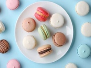 即日～長期『ブールミッシュ / 玉川高島屋』マカロン・ギモーヴ・スイーツ洋菓子販売/フランス菓子販売◇手土産人気も高い見た目も可愛いスイーツブランド＜時給1500円＋交通費＞制服貸与 / 週払いOK / 20代.30代.40代.50代前半 女性スタッフさん多数活躍中！＜専用フォーム返信＆オンラインで簡単登録＞FD-T-buru①-d