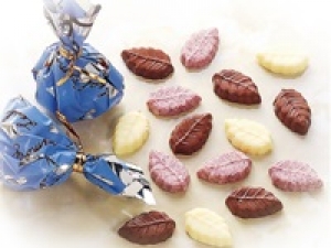 ＜即日～長期   自由が丘路面店＞洋菓子経験者歓迎！リーフ型のチョコレートが有名な神戸発のチョコレートshopで販売『モンロワール 』時給1500円＋交通費・月収例24万～・週払いOK・駅チカ・20代30代40代.50代女性活躍中！＜WEB/来社 選べる登録方法◆履歴書不要＞fd-j-monro-d