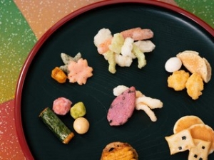 未経験OK！＜あられ・かきのたね販売　/　梅田阪神＞【時給1500円】◆◆カラフルなパッケージが人気◆◆【20～50代女性活躍中！週5日勤務！週払いOK！オンライン登録OK！】FD-k-toy-umedahanshin