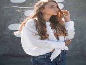 ■長期■時給1550円以上(経験有)+交通費全額支給■アパレル未経験相談OK■＜清水ベイドリーム＞大手アパレル企業のセレクト系レディースアパレルショップ【車通勤OK・週払い可・20代,30代,40代,50代前半男女スタッフ活躍中・社販なし / 私服勤務】＜専用フォームの返信＆オンラインで簡単登録＞ AP-T-shoo