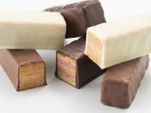 長期＜洋菓子販売 / 新宿高島屋＞スタート日相談OK◇時給1500円＋交 / 週払いOK◇チョコレートでコーテイングしたミルフィユ菓子発祥◇個包装＆オシャレなパッケージ◇一口サイズのプチフールや焼き菓子などギフトにも喜ばれる人気ブランド◇20代.30代.40代前半の女性スタッフさん多数活躍中！＜専用フォーム返信＆オンラインで簡単登録＞FD-T-ruru①