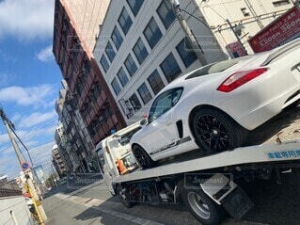 即日～長期＊輸入車の正規販売代理店で車両回送スタッフ【MID Cars Kasukabe 春日部】積載車による車両移動の専任業務/埼玉・都内の各拠点★時給1550円+交通費支給/週払いOK★土日祝含む週4～5日/毎週火曜日定休★20代～60代前半男女活躍中！＜専用フォーム返信＆オンラインで簡単登録＞ OF-T-mid-Ckasukabe