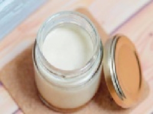 即日～長期 (期間相談OK)【 実働7～7.5H相談OK】時給1500円+交＜新宿京王＞神戸発！老舗洋菓子メーカーの人気店◇人気NO1のなめらかプリン、クリームチーズのこくが引き立つチーズケーキ等◇ロングセラー商品が豊富なショップで洋菓子販売◇実働時間内に着替え時間あり / 週払いOK / 制服貸与 / 20代.30代40代前半女性スタッフさん多数活躍中！＜専用フォーム返信＆オンラインで簡単登録＞FD-T-moz①-d