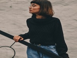 ■長期■時給1450円以上(経験有)+交通費支給＜THE STORE by C' / ザ ストア バイシー 新宿NEWoman・ほか都内店舗＞上質な日常服と休日服を提案！インテリアやスキンケアまで取り揃えたブランド■週払いOK・社保有給完備・社販50％OFF&times;私服とミックスOK・■アパレル経験者歓迎！20代,30代半ば女性スタッフ活躍中！＜専用フォームの返信＆オンラインで簡単登録＞ AP-T-byc