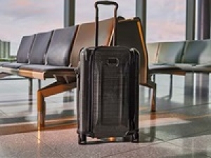 ■長期■高時給！時給1750円(経験有)+交■時短勤務＆曜日固定相談OK・スタート日相談OK■＜TUMI／トゥミ　新宿高島屋＞高機能バッグの代名詞的ブランドで販売【週払いOK・駅から徒歩5分以内・制服貸与あり・20代,30代,40代男女スタッフ活躍中】＜専用フォームの返信＆オンラインで簡単登録＞AP-T-tumi-d