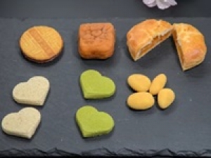 未経験歓迎【和洋菓子の販売 / 二子玉川】即日～長期◇時給1500円＋交通費 / 週払いOK◇大人から子供まで人気！どら焼き、カステラ、焼きラスク、クッキーなど和洋菓子販売◇ 接客経験＆レジ経験があればエントリーOK / 包装経験者も大歓迎！20代.30代.40代.50代半ばの女性スタッフさん活躍中！＜WEB/来社 選べる登録方法◆履歴書不要＞fd-j-kuro②-d