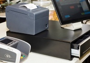 【銀座松屋】即日～長期◆フランス発ラグジュアリーブランドのレジ業務及びPCを使用して関連する事務処理を担当◆時給1750円＋交通費/月収例25万円/週払いOK◆社食・休憩室充実/駅チカで通勤便利◆20代～40代女性活躍中！＜専用フォーム返信＆オンラインで簡単登録＞ OT-h-mat-LVPC