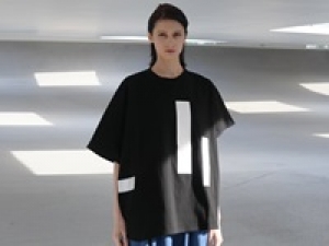 ＜8/12～8/18　Parc.1 (パルクアン) POPUP　渋谷西武＞モードスタイルが揃うセレクトショップ◇カジュアルなTシャツメインの販売◇時給1500円＋交通費 / 週払いOK / 20代.30代.40代.50代前半女性活躍中！＜専用フォーム返信＆オンラインで簡単登録＞tan-A-pr1