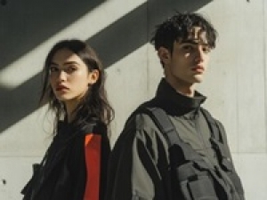 【正社員】経験者募集！店舗スタッフからスタート後、店長・本社勤務など豊富なキャリアパスをご用意！＜ミラノが拠点のトータルアパレルブランド / 都内店スタッフ募集＞年収420万以上 / 賞与あり / 社会保険完備 / 年間休日110日 / そのほか福利厚生充実の安定企業！  AP-T-tat