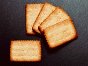 【お友達同士も歓迎】＜5/6～5/19　柏高島屋＞時給1300～1400円＋交通費◇洋菓子デビュー歓迎◇手土産でも定番！香ばしい焼き菓子やしっとり食感でリピーターさんも続出！袋入り、箱入り洋菓子販売◇ 週払いOK・週3～・未経験OK・Wワーク・扶養内・学生さん/20代.30代.40代男女活躍中！＜専用フォーム返信＆オンラインで簡単登録＞tan-F-shuku②-milk