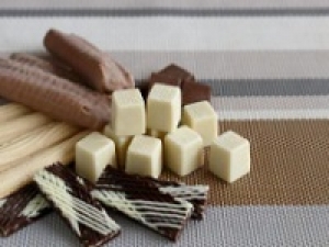 ＜チョコレートブランド催事＞未経験OK！洋菓子販売デビュー歓迎！＜ 3/31～4/14　新宿伊勢丹＞大人のミルクチョコレートブランドで販売◇オンラインショップのみのブランドが期間限定で催事◇時給1450～1550円＋交通費支給 / 週払いOK / 学生.20代.30代.40代.50代前半女性スタッフさん活躍中！＜専用フォームの返信＆オンラインで簡単登録＞ tan-F-ed-muri①