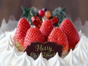 ■■年内12/30までに全額振込OK■■早めのエントリーがおススメ！お友達同士【2025年Xmasケーキ製造補助】時給1500円＋交＜  12/23・24　町田小田急＞ 神戸発のパティスリーから限定Xmasケーキ製造補助のお仕事＜ケーキ箱組み立て、いちごのヘタ取り等＞実働時間長めでしっかり稼ぎたい方におススメ！学生.20代.30代.40代女性スタッフさん活躍中！スキマ時間にお仕事＜専用フォーム返信＆オンラインで簡単登録＞tan-F-Xmas-ed-A-seizou