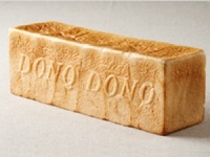 【紹介予定派遣◆半年後には企業雇用】大船アトレ〖神戸生まれの老舗ベーカリー　DONQ (ドンク) 販売or製造〗 〖ミニクロワッサン専門店MiniOne(ミニワン)量り売り販売＋製造補助〗パンが好きな方歓迎◇何らかの食品販売経験があればOＫ◇ 時給1450～1500円＋交通費 / フルタイム / 学生.20代.30代.40代前半 女性活躍中！＜専用フォーム返信＆オンラインで簡単登録＞FD-T-dqmini②