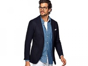 【正社員】メンズアパレル■ストアスタッフ募集＜銀座・丸の内・青山＞花形のブートニエールが印象的なイタリアの港町生まれのメンズブランド！■月収23～37万円 / インセンティブ支給あり / 社保完備 / アパレル経験を活かせる！20代,30代,40代前半活躍中■  AP-T-lrdn