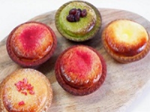 長期＜洋菓子販売 / 横浜高島屋＞スタート日相談OK◇時給1500円＋交 / 週払いOK◇チョコレートでコーテイングしたミルフィユ菓子発祥◇個包装＆オシャレなパッケージ◇一口サイズのプチフールや焼き菓子などギフトにも喜ばれる人気ブランド◇20代.30代.40代前半の女性スタッフさん多数活躍中！＜専用フォーム返信＆オンラインで簡単登録＞FD-T-ruru①-d