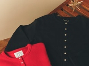 ■長期■時給1500円以上(経験有)+交通費支給■＜agnès b FEMME(アニエスベーファム)　新宿伊勢丹＞パリ発のシンプルシックな人気ブランド◇アパレル＆ファッション雑貨販売【嬉しい制服貸与・週払OK・駅から徒歩5分以内・20代,30代,40代女性スタッフ活躍中】＜WEB/来社 選べる登録方法＞AP-g-agn-f