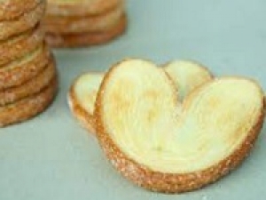 即日～長期＜渋谷＞時給1500円以上＋交通費◇横浜発祥の有名洋菓子店◇何層にも重なったパイ菓子は看板商品◇ケーキ / 焼き菓子 / ギモーブ / カヌレ等 洋菓子販売◇20代.30代.40代女性スタッフさん多数活躍中!＜専用フォーム返信＆オンラインで簡単登録＞FD-T-gat②-d